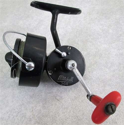 Vintage Mitchell 305 Spinning Reel