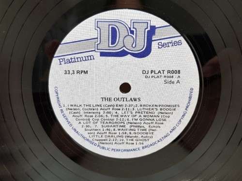 Johnny Cash & Willie Nelson - The Outlaws - Platinum DJ Series - DJPLAT R008 - SA Pressing