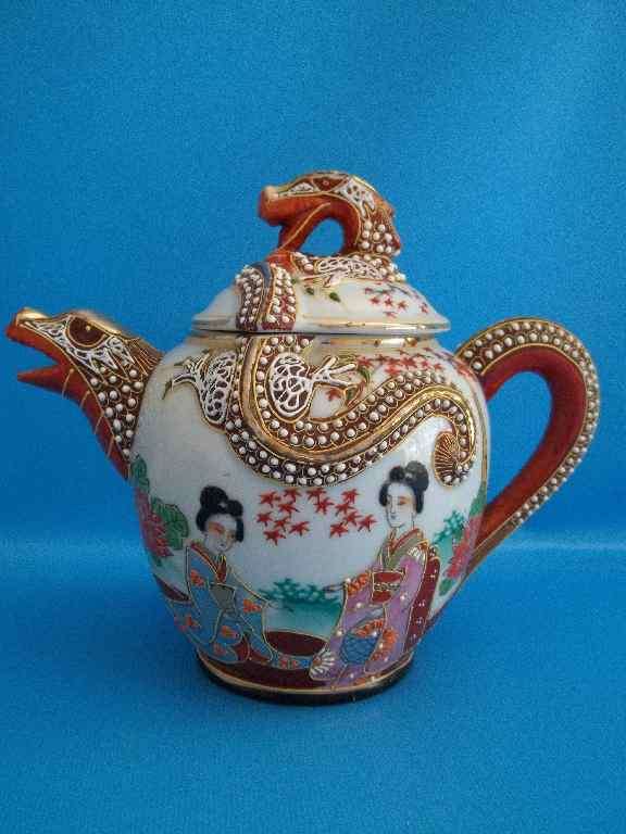 Gorgeous Lilac China Teapot - Height  15cm