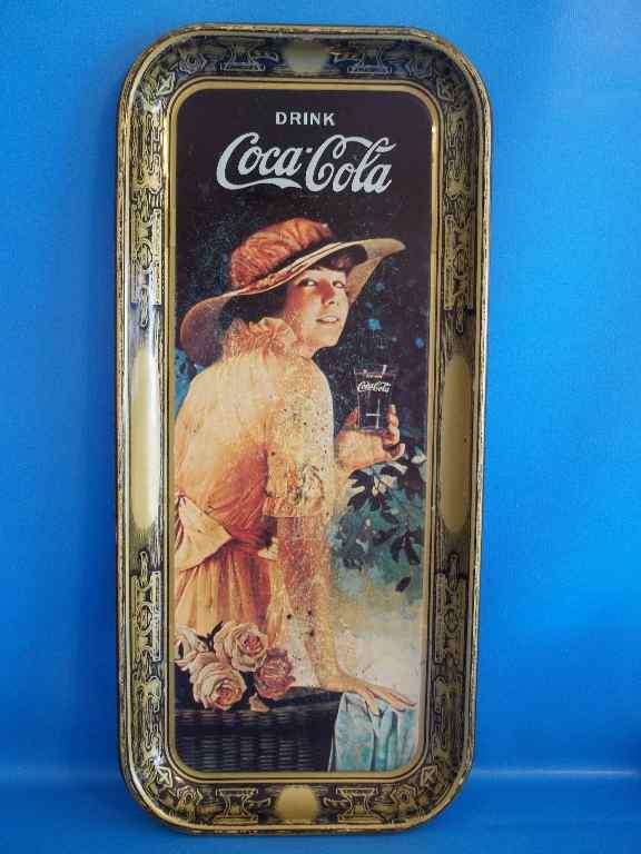 Wonderful Vintage Coca-Cola Advertising Tray - 48cm/21,5cm (Well-Used Condition!)