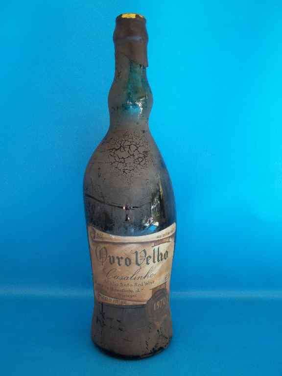 Auro Velho Casalinho Vinho Tinto/Red Wine 1970, Portugual
