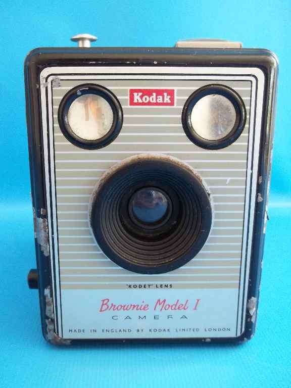 Kodak Brownie Model I Box Camera - 11,5cm/10cm/7,5cm