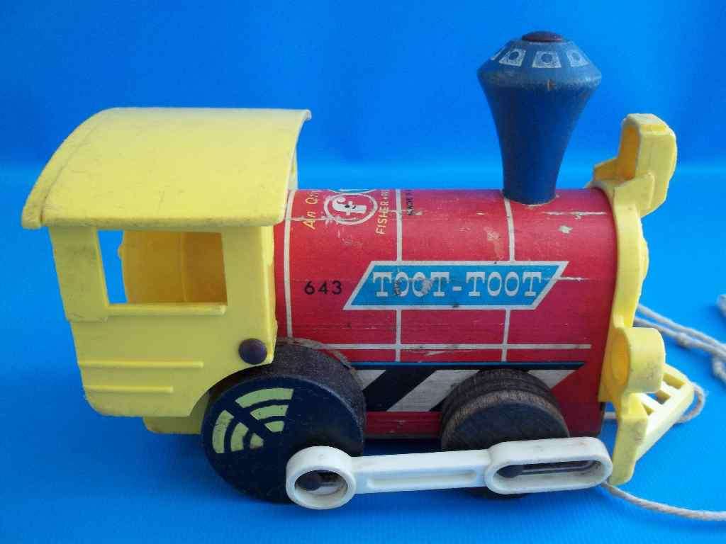Vintage 1964 Fisher Price 643 Toot Toot Train