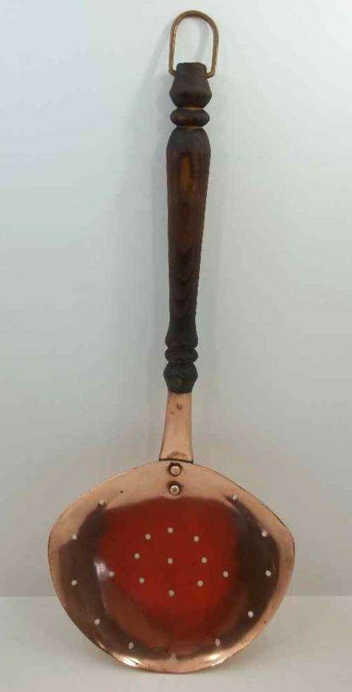 Just Beautiful! Large Decorative De Klerk Copper Ladle With Textured Wooden Handle - Length 58cm
