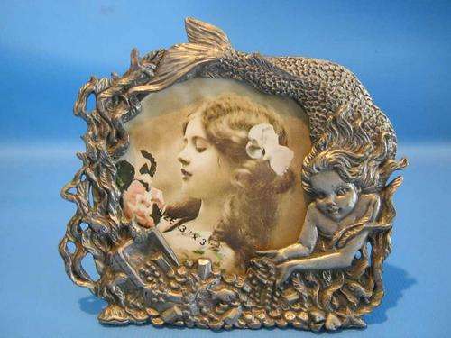 Lovely Metal Photo Frame - 11cm/10cm