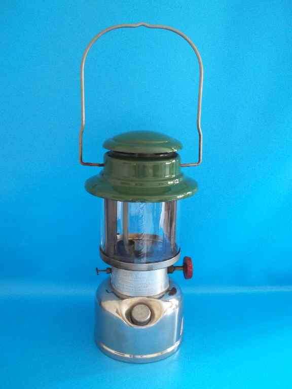 Coleman Lamp Model 339 - Height 30cm - Good Condition
