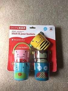 HOP Zoo Stack & Pour Buckets, Set of 5, Ages 9m+ Bath Rinse*Toy NEW Unisex