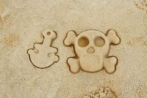 Pirate Ship Beach Sand Box Boat  Bucket Toy Mold Set