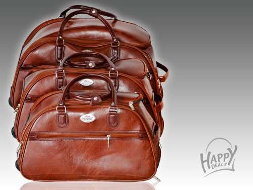 SET OF 3 LEATHER TRAVEL LUGGAGE BAGS, WITH UNIVERSAL WHEELS AND PULLING HANDLE