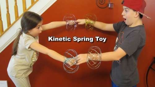 Silver Stainless Steel Magic Flow Ring Kinetic Spring Toys interactive decorative tactile pun