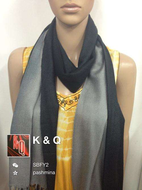 K & Q scarf -pashmina