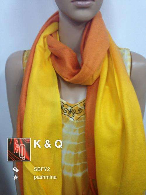 K & Q scarf -pashmina