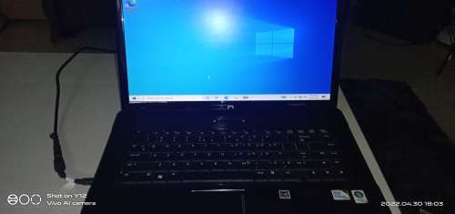 HP Compaq 610 (WORKS ON CHARGE!)