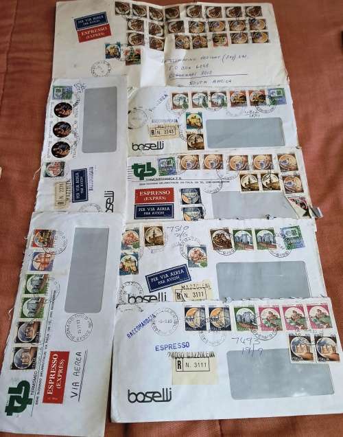 Italy 7 covers - A good selection of different covers from the 1980s