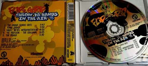 CD, Flip Da Scrip - Throw Ya Hands In The Air `95 - Singles - CD