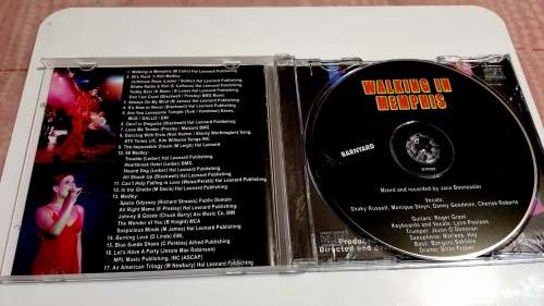 CD, The Barnyard Theatres - Walking in memphis - An Elvis Tribute - CD