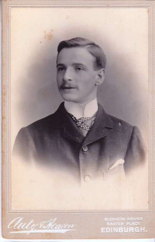 GB,Auty&Heaven`s cabinet prints produced between 1898&1908