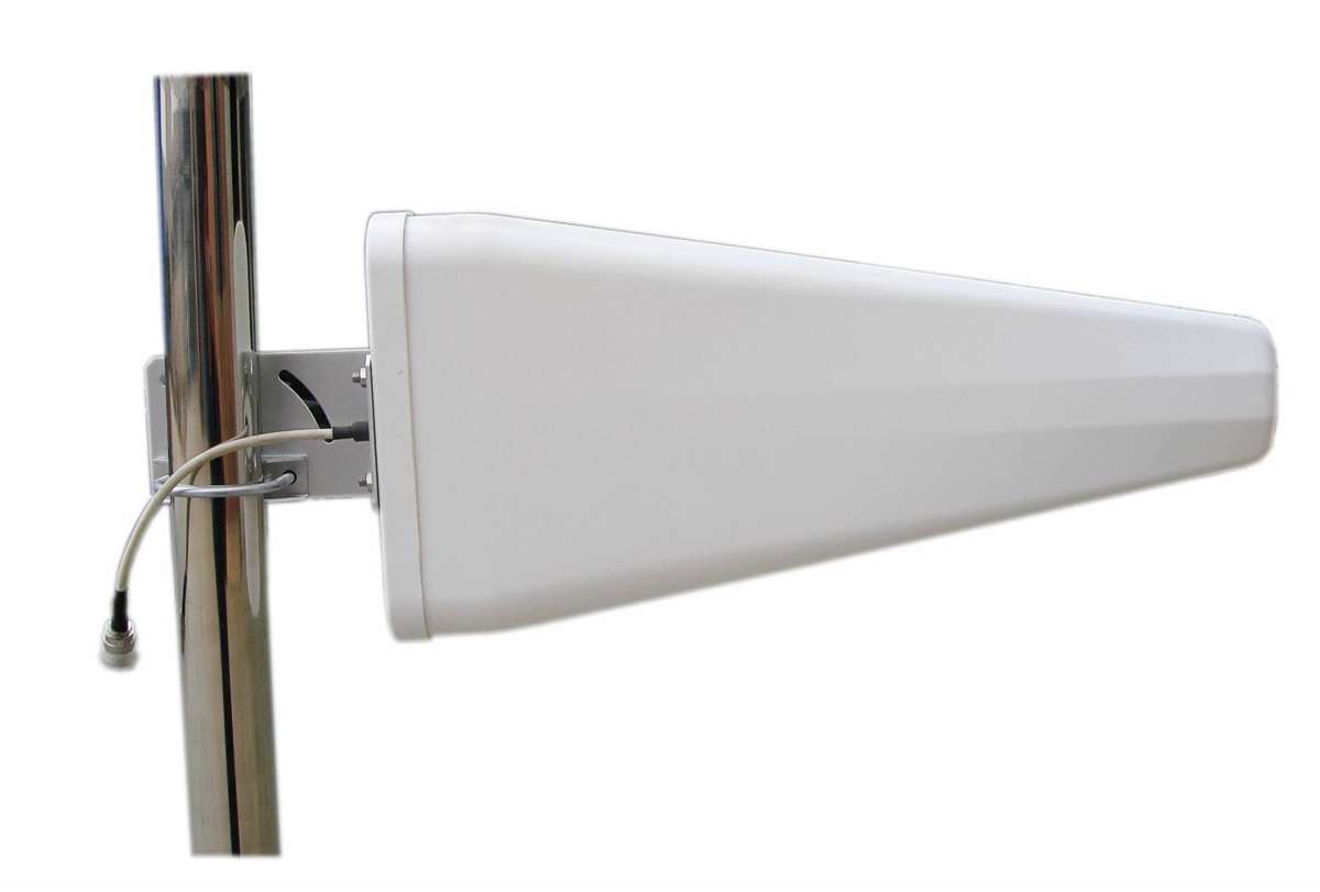 Booster Broadband LPDA antenna for Cell C HSPA+ 21Mbps Netcomm router, 8ta Huawei B660