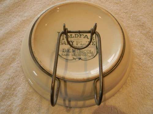 Beautiful Antique Holdfast Baby Bowl With Metal Fastening Ring ( 1892 - 1910 )