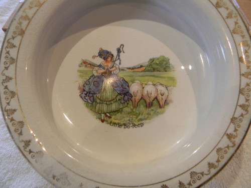 Beautiful Antique Holdfast Baby Bowl With Metal Fastening Ring ( 1892 - 1910 )