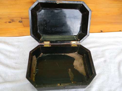 Ancient Oriental Tea Caddy