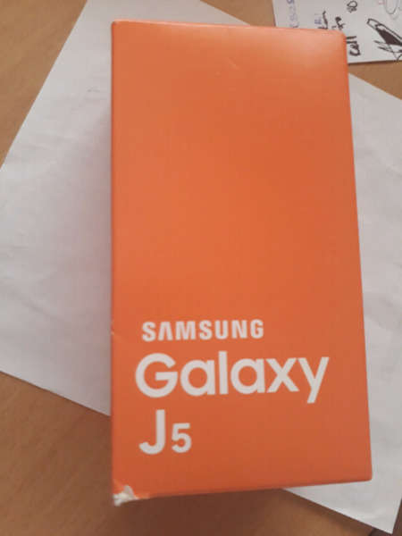 Samsung J5 Dual SIM with original box almost brand new