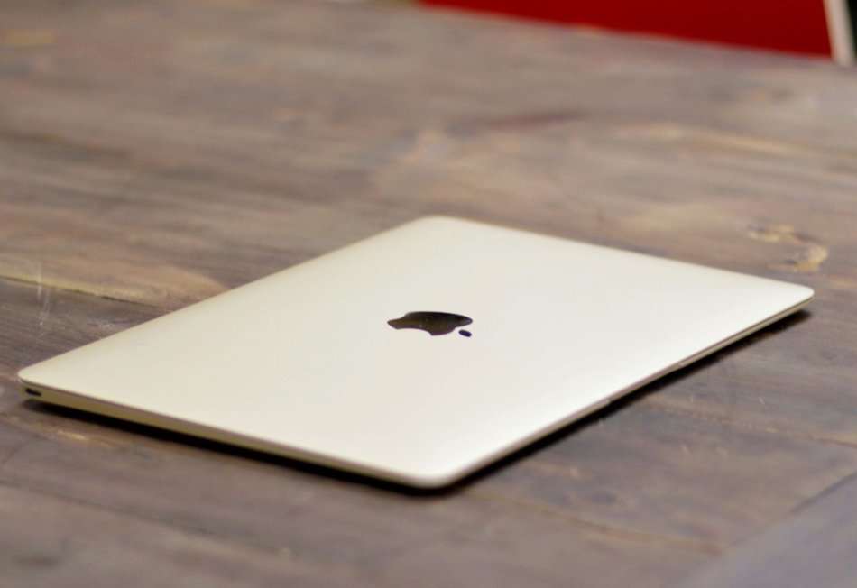 APPLE MACBOOK 12INCH RETINA**512GB**8GB**M5**BRAND NEW CONDITION