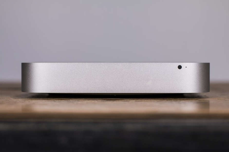 APPLE MAC Mini PC i5 8GB RAM 1TB STORAGE!!!