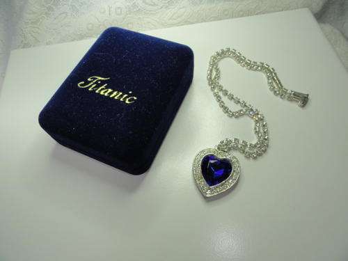 THE FAMOUS TITANIC  NECKLACE