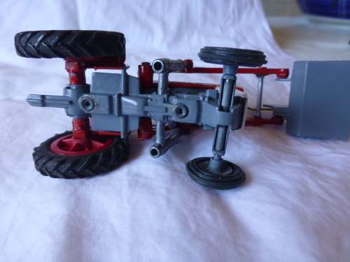 Corgi 165 Massey Ferguson tractor Gt Britain