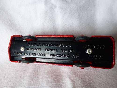 Dinky Toys 1954 Leyland Duple Roadmaster Royal Tiger bus.Meccano England