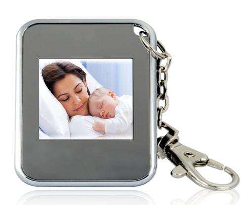 Key-Chain Digital Photo Frame