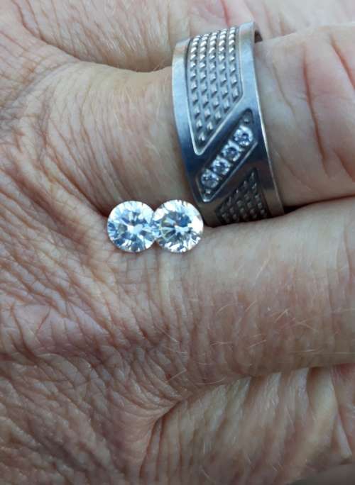 1.38tct Vvs1 Round G-I White Loose Moissanite (Matched Pair)