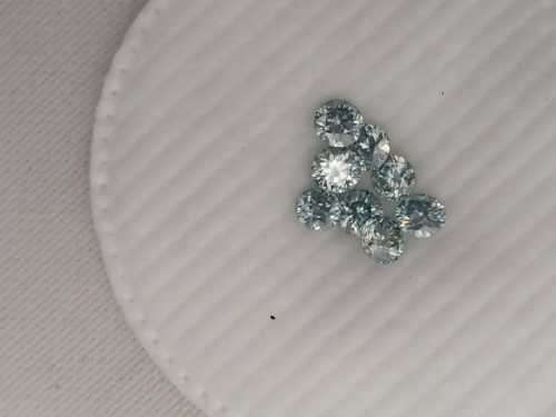 3.11cttw Vvs1 Round Bluish green Loose Moissanite (8 stones and 1 stone per bid)