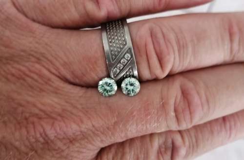 1.48tct Vvs1 Round light Green Loose Moissanite (Matched Pair)