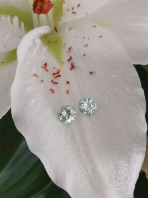 1.58tct Vvs1 Round light Green Loose Moissanite (Matched Pair)
