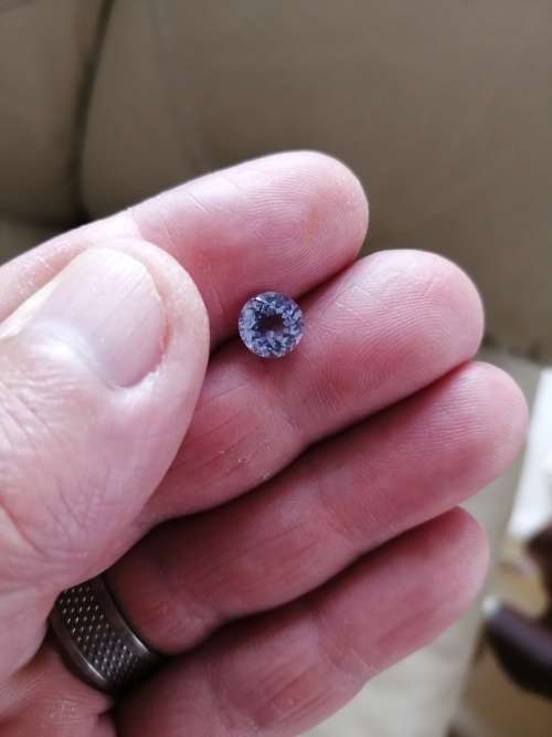 1.80ct ROUND CUT TANZANITE