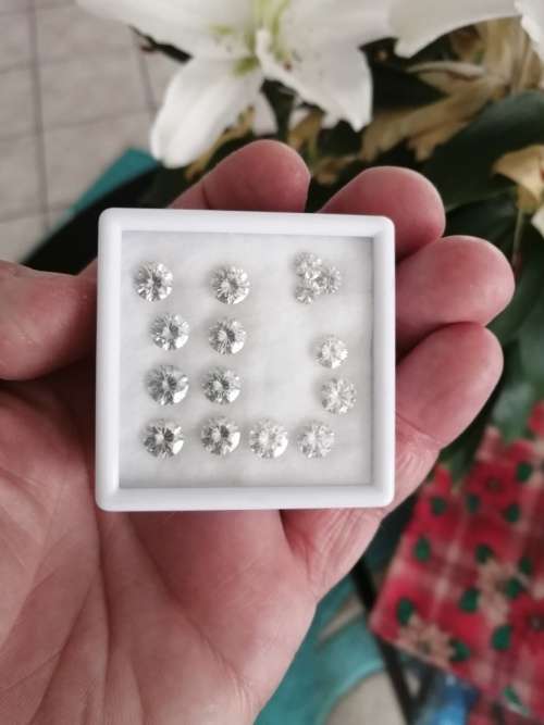 0.85-0.95ct Vvs1 Round G-H White Loose Moissanite (Bid is per stone)