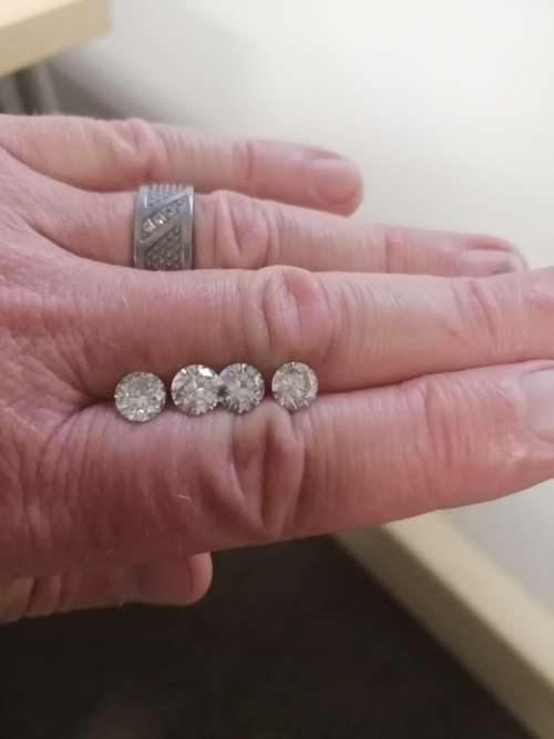 1.00-1.1ct Vvs1 Round G-H White Loose Moissanite (Bid is per stone)