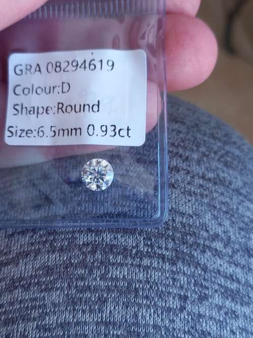 0.93ct Vvs1 Brilliant Round D Colour (GRA CERTIFIED) White Loose Moissanite