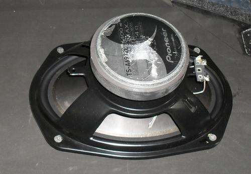 PIONEER 400 WATT 3 WAY 6x9'S (2X SPEAKERS)