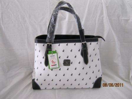 POLO BLACK AND WHITE (X-LARGE)