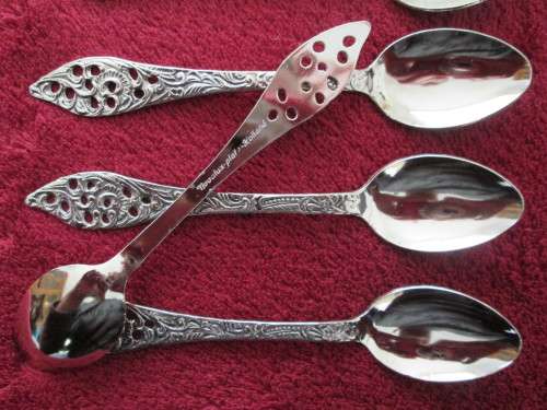 ***10 X SILVER PLATED TEASPOONS - BY NOVALUX IN HOLLAND***