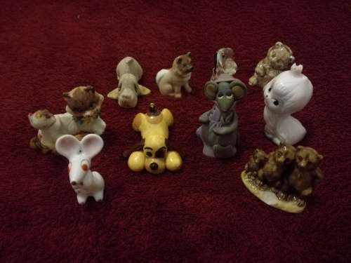 ***COLLECTION OF MINIATURE ORNAMENTS***