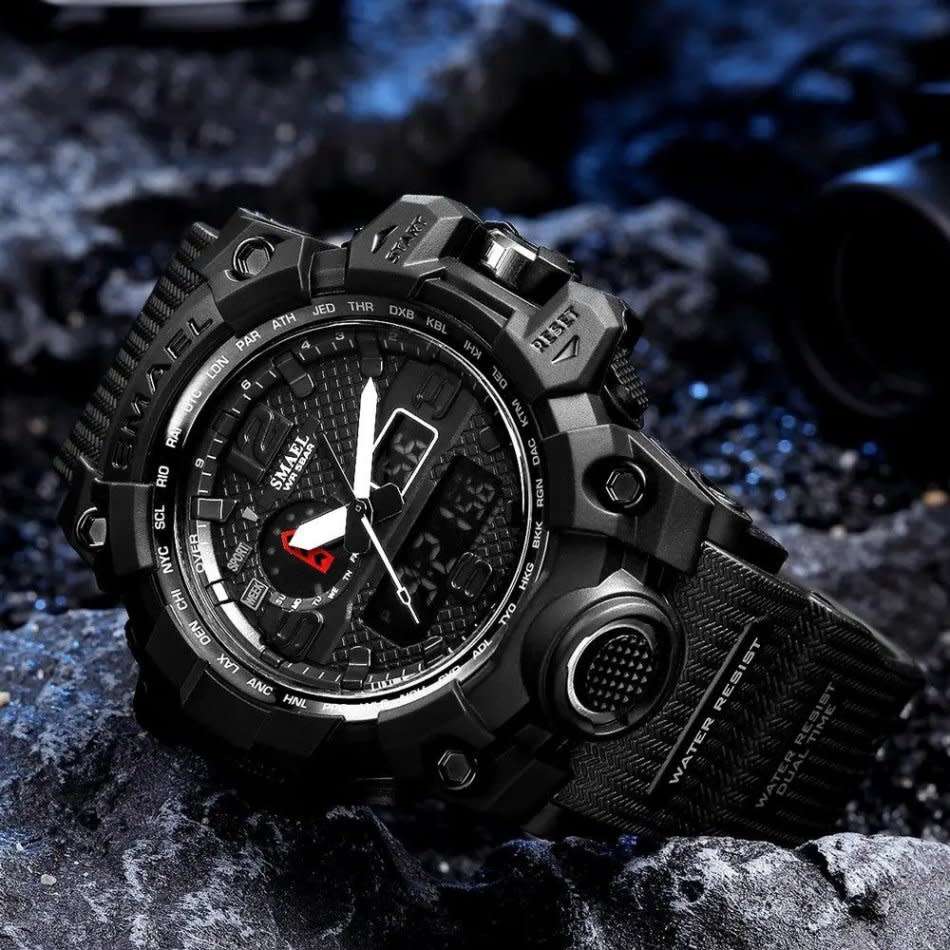 ***BLACK MILITARY WATCH***