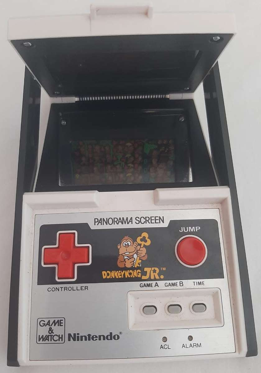 1983 NINTENDO DONKEY KONG JR