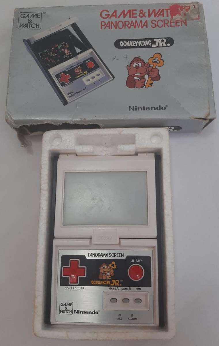 1983 NINTENDO DONKEY KONG JR
