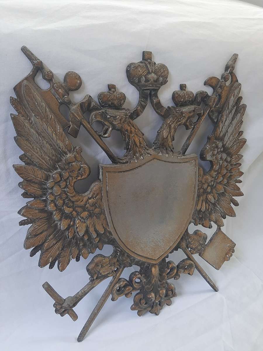DOUBLE EAGLE SHIELD METAL WALL HANGING CREST