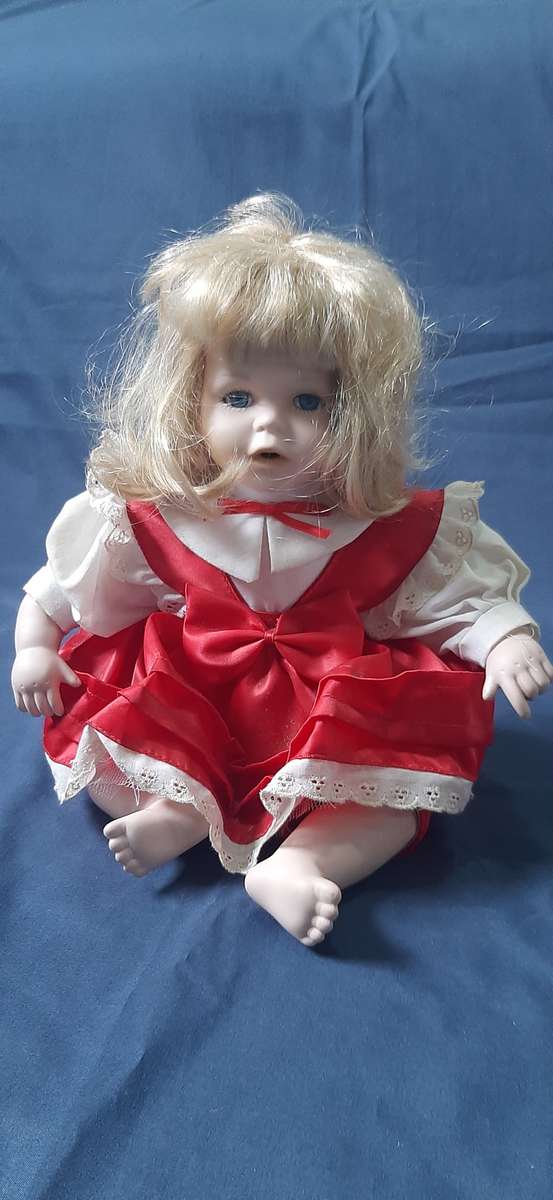 MASSIVE COLLECTION OF LARGE VINTAGE PORCELAIN DOLLS
