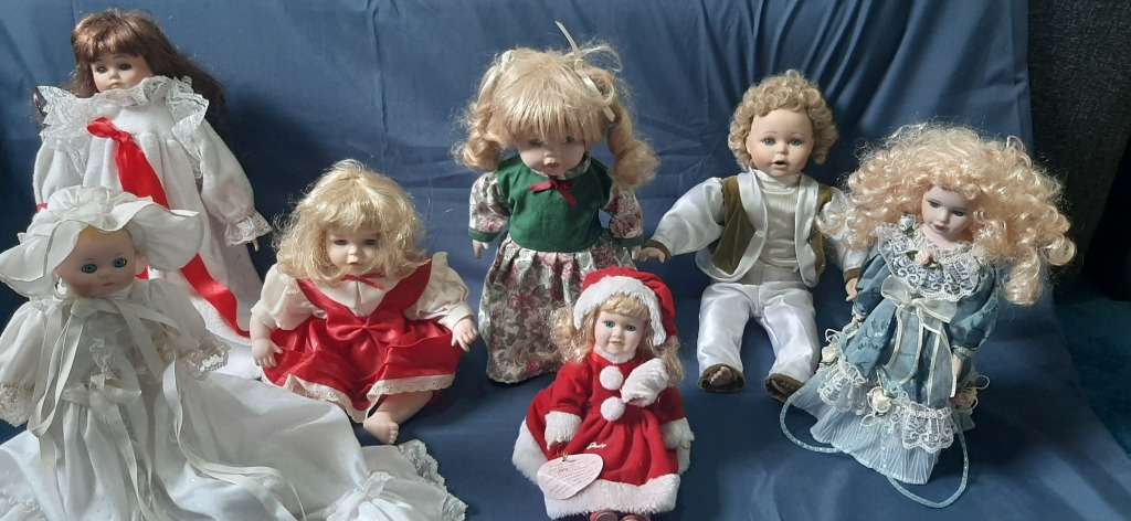 MASSIVE COLLECTION OF LARGE VINTAGE PORCELAIN DOLLS